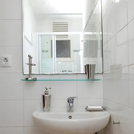 Gaudi Sagrada Familia Apartment Barcelona Room photo