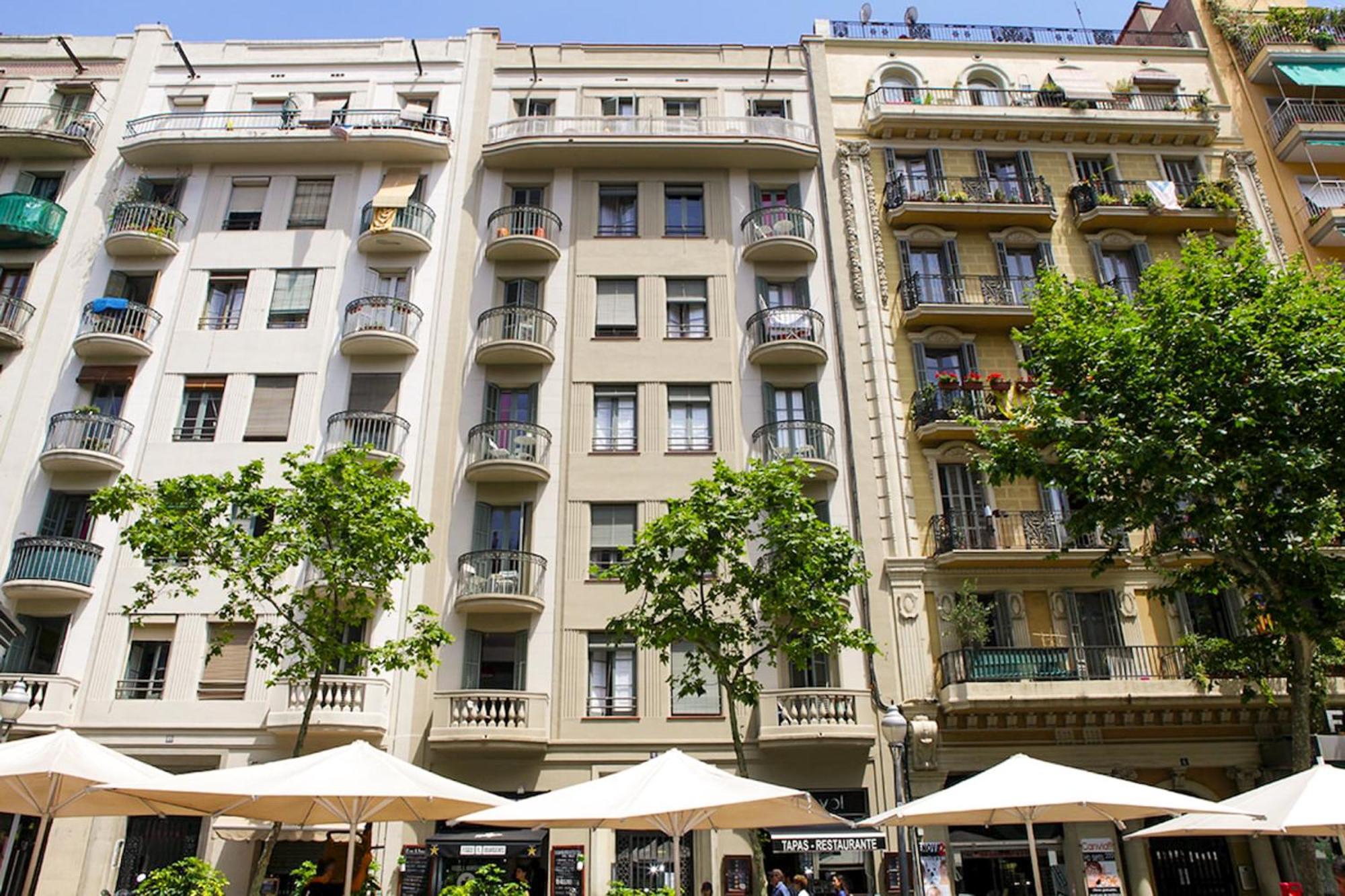 Gaudi Sagrada Familia Apartment