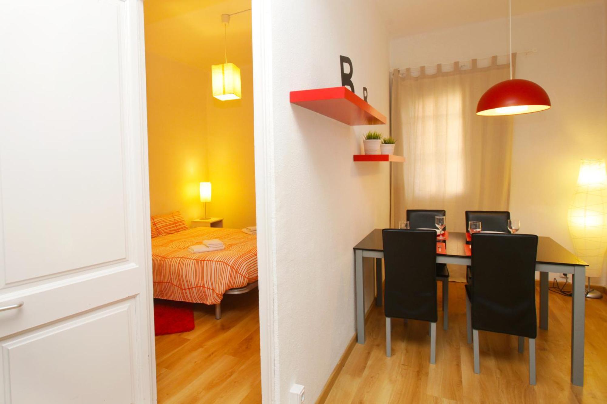 Gaudi Sagrada Familia Apartament *
