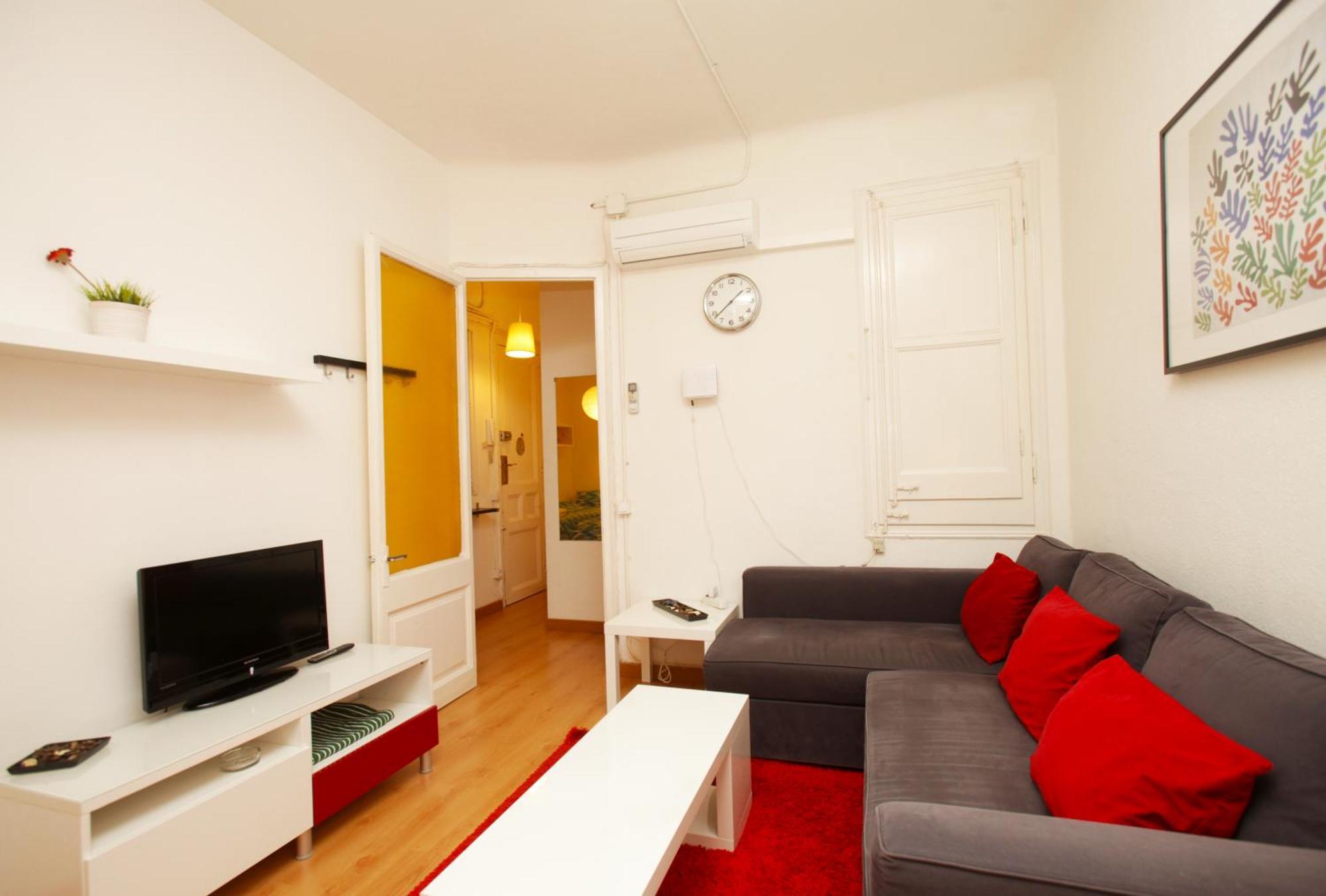 Gaudi Sagrada Familia Apartament